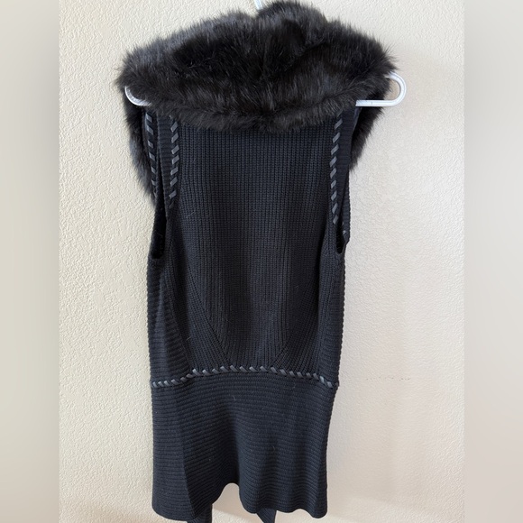 White House Black Market Black Faux Fur-Trim Sleeveless Knit Vest - Picture 3 of 13